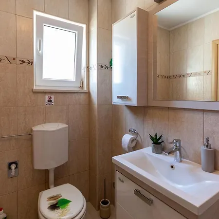 펜션 Lydia 슬라티네